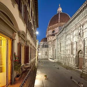 Granduomo Charming Aparthotel Florenz